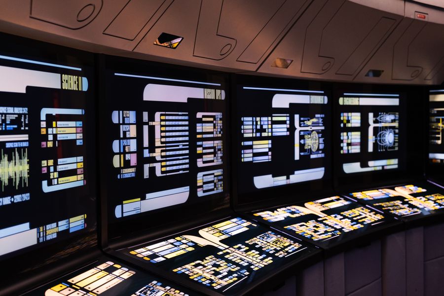 network monitoring dashboard screen