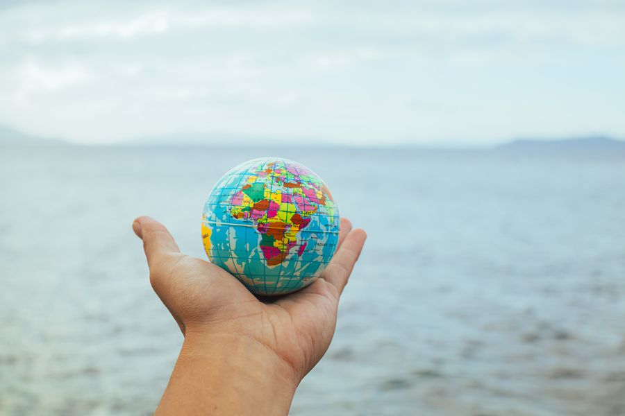 world map global connectivity